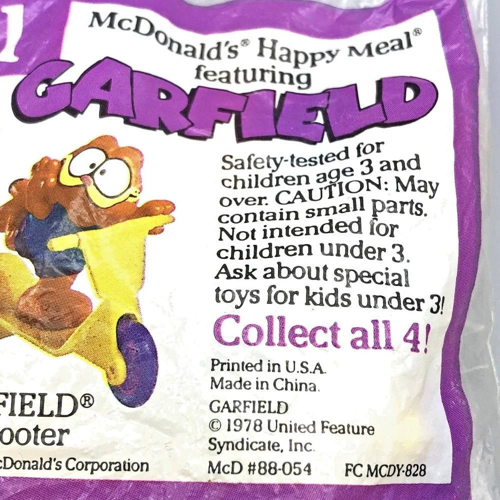 McDonald's Garfield on Scooter Toy Happy‎ Meal #1 Sealed